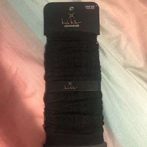 Brand new leg warmers !